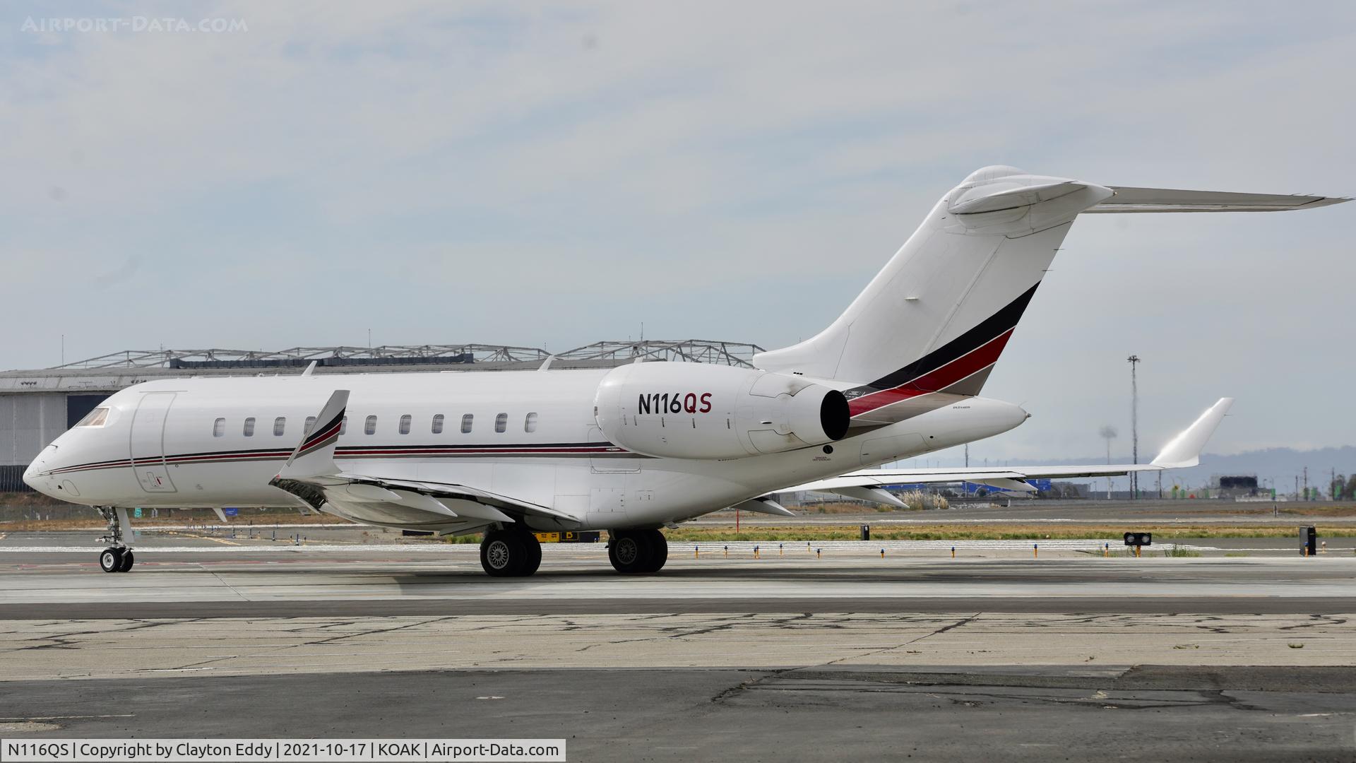 N116QS, 2017 Bombardier BD-700-1A11 Global 5000 C/N 9768, North Field Oakland airport 2021.