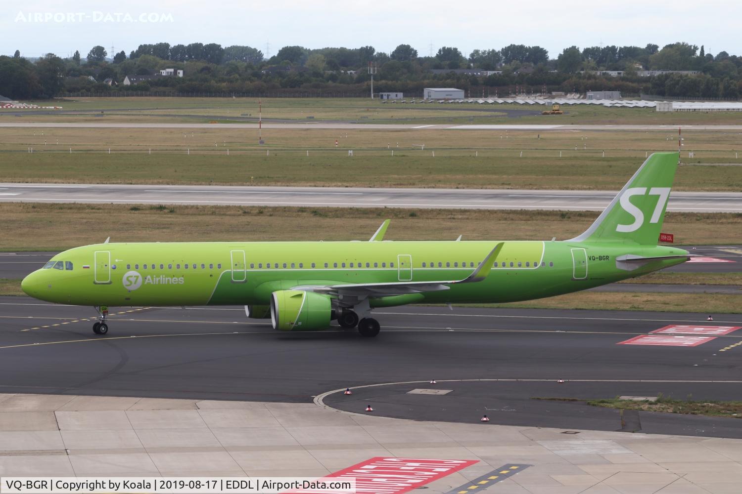 VQ-BGR, 2018 Airbus A321-271N C/N 8571, Arrival form DME.