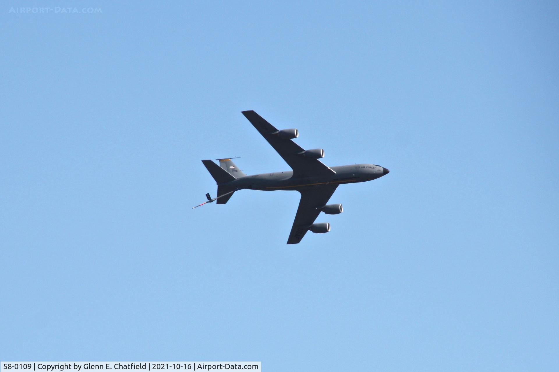 58-0109, 1958 Boeing KC-135R Stratotanker C/N 17854, KC-135 of the 185th Air Refueling Wing, Sioux City, IA, flying over North Liberty, IA.