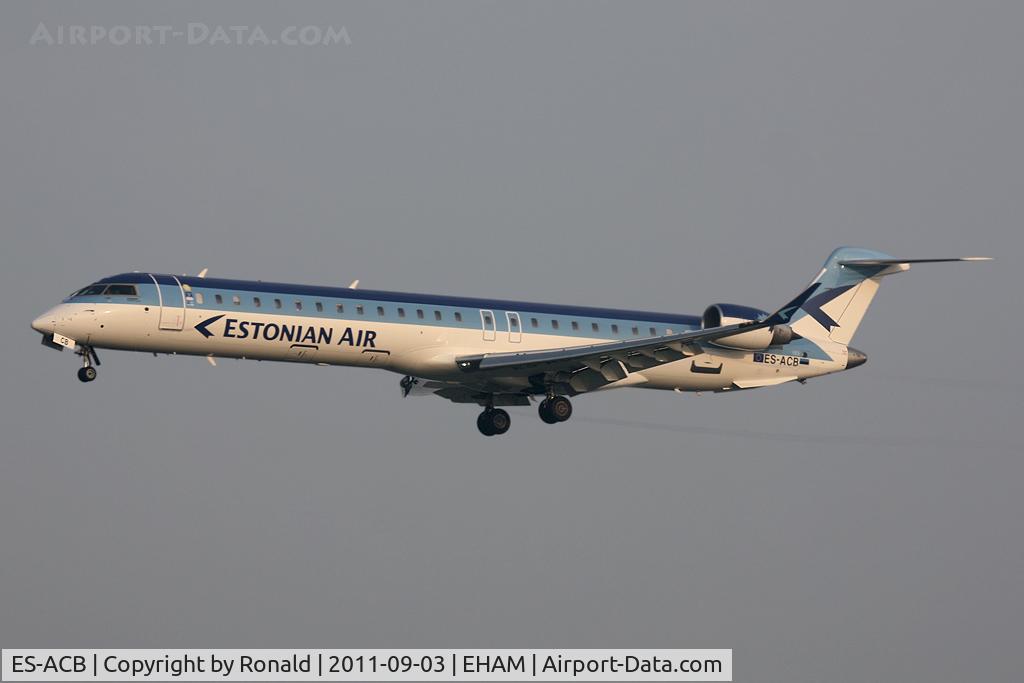ES-ACB, 2010 Bombardier CRJ-900ER (CL-600-2D24) C/N 15261, at spl