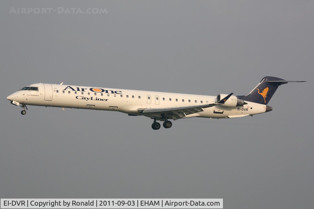 EI-DVR, 2006 Bombardier CRJ-900 NG (CL-600-2D24) C/N 15118, at spl