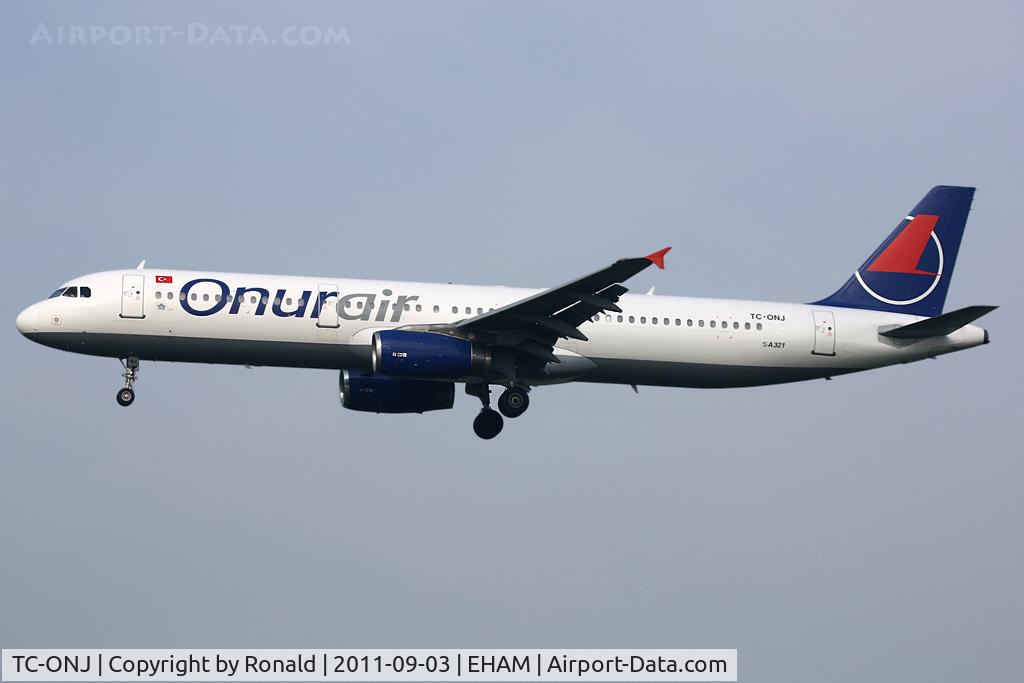 TC-ONJ, 1993 Airbus A321-131 C/N 385, at spl
