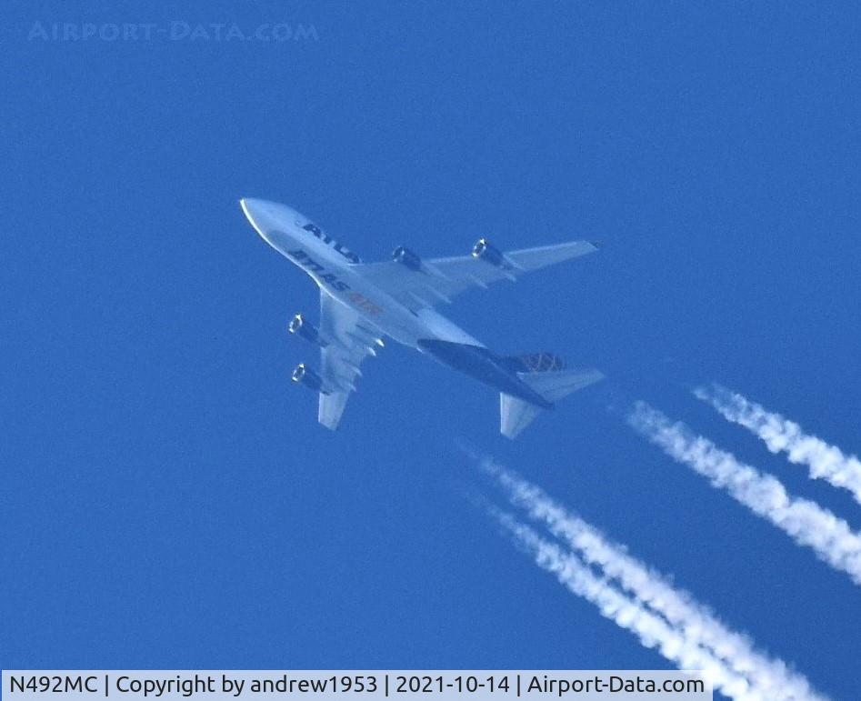 N492MC, 1998 Boeing 747-47UF C/N 29253, N492MC over the Bristol Channel.