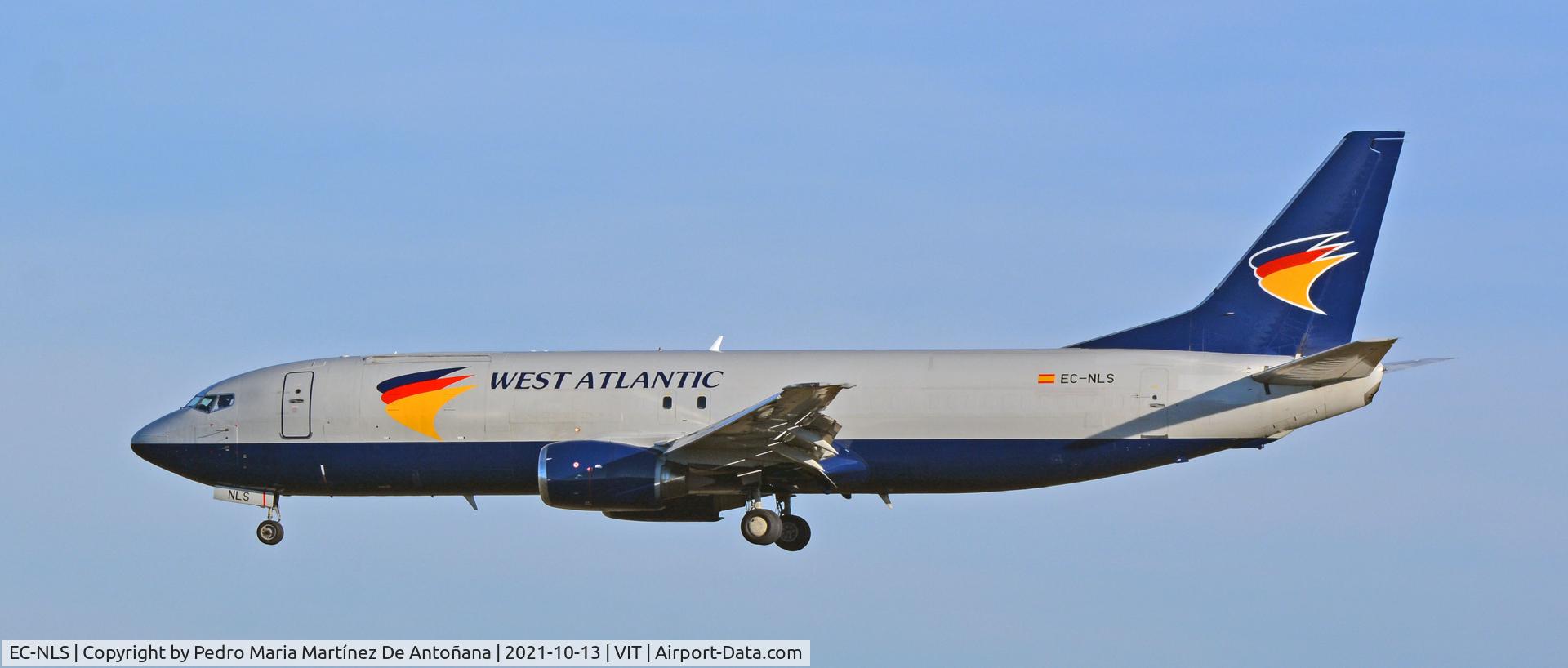EC-NLS, 1992 Boeing 737-436 C/N 25856, Aeropuerto de Foronda - Vitoria-Gasteiz - Euskadi - España