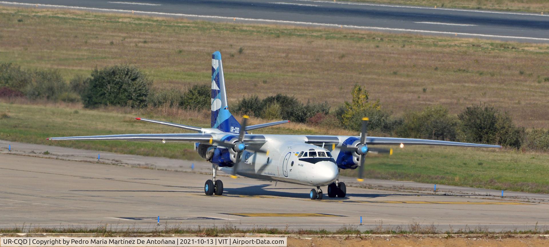 UR-CQD, 1980 Antonov An-26B C/N 10101, Aeropuerto de Foronda - Vitoria-Gasteiz - Euskadi - España