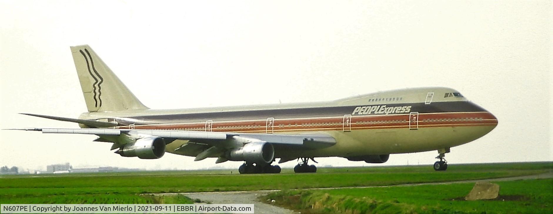 N607PE, 1971 Boeing 747-238B C/N 20011, Slide scan