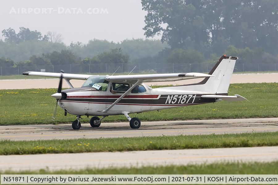 N51871, 1981 Cessna 172P C/N 17274366, Cessna 172P Skyhawk  C/N 17274366, N51871