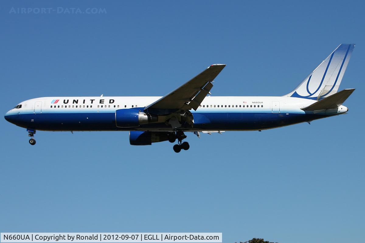 N660UA, 1993 Boeing 767-322/ER C/N 27115, at lhr