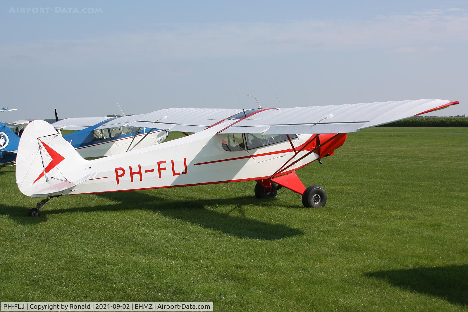 PH-FLJ, 1950 Piper PA-18-105 Super Cub C/N 18-284, at ehmz