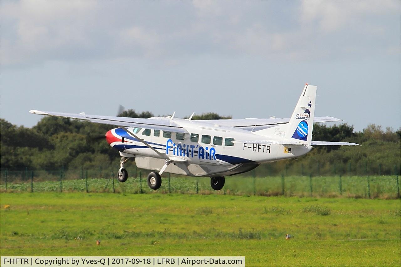 F-HFTR, 2008 Cessna 208B Grand Caravan C/N 208B-2041, Cessna 208B Grand Caravan, Take off rwy 25L, Brest-Bretagne Airport (LFRB-BES)