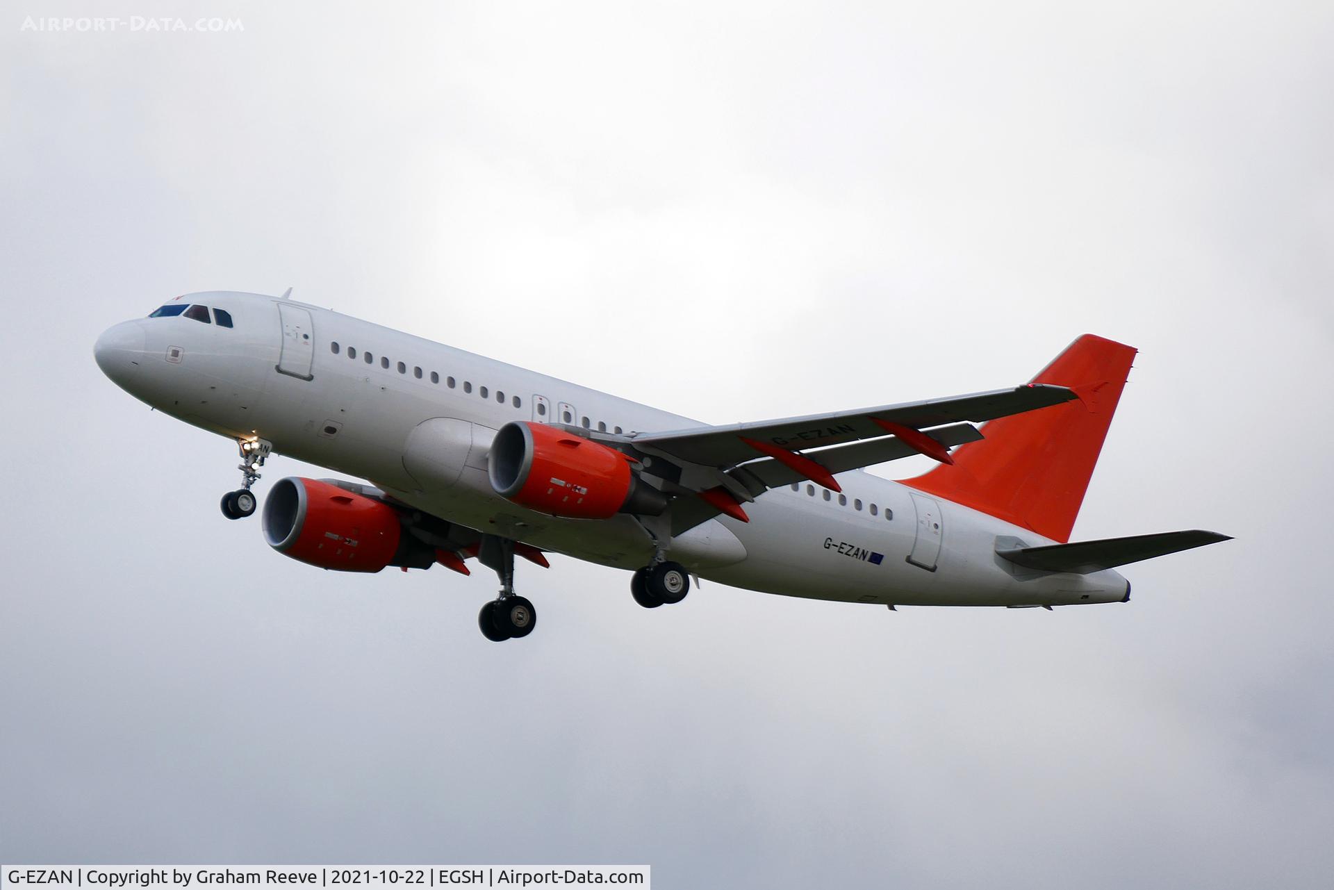 G-EZAN, 2006 Airbus A319-111 C/N 2765, On approach to Norwich.