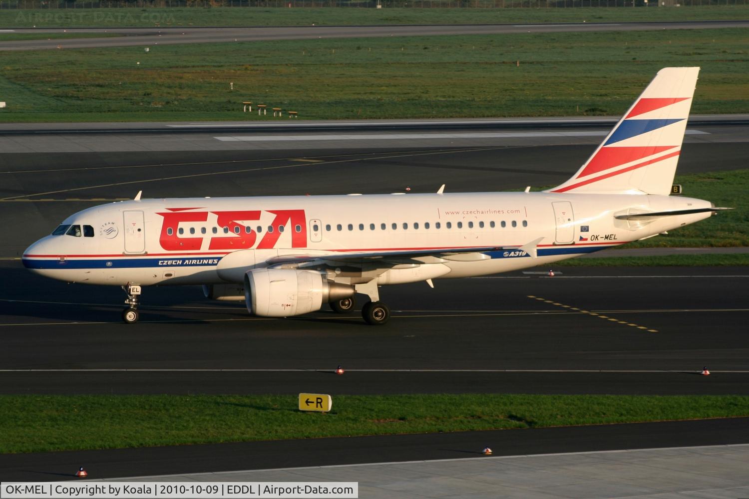 OK-MEL, 2007 Airbus A319-112 C/N 3094, Old c/s