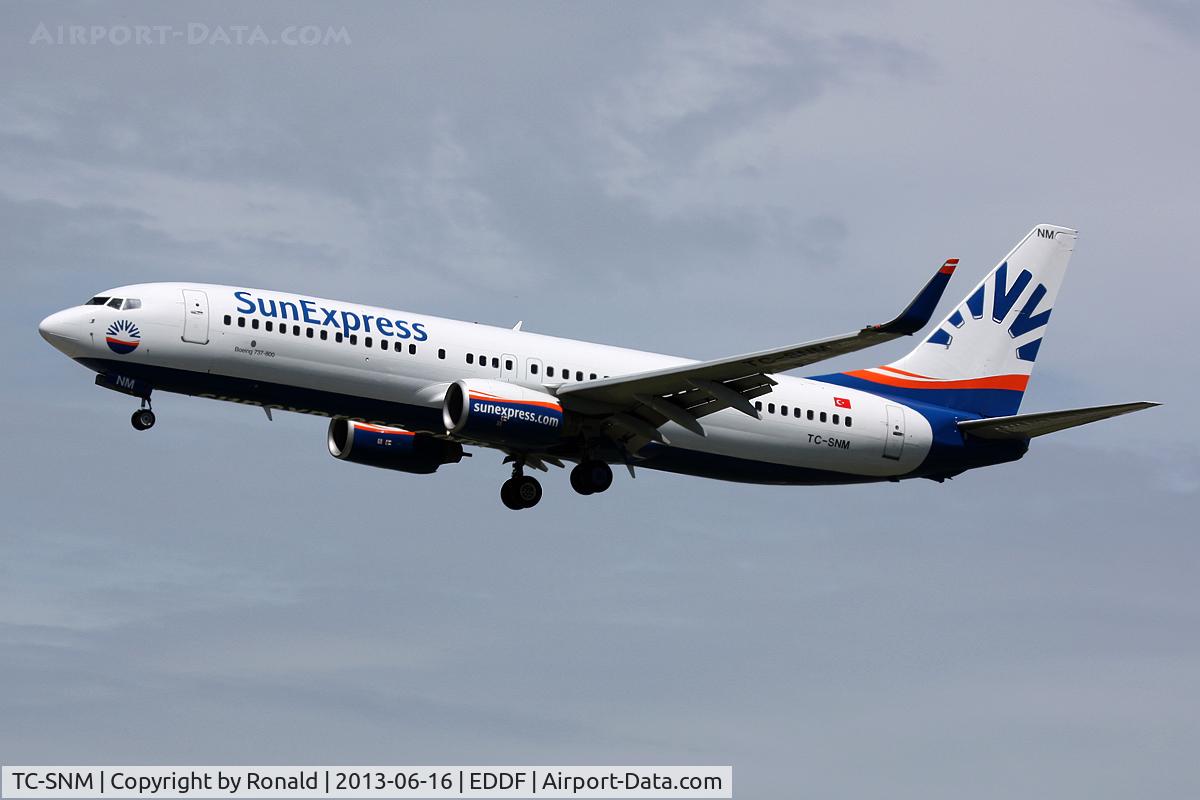 TC-SNM, 2005 Boeing 737-8BK C/N 33023, at fra