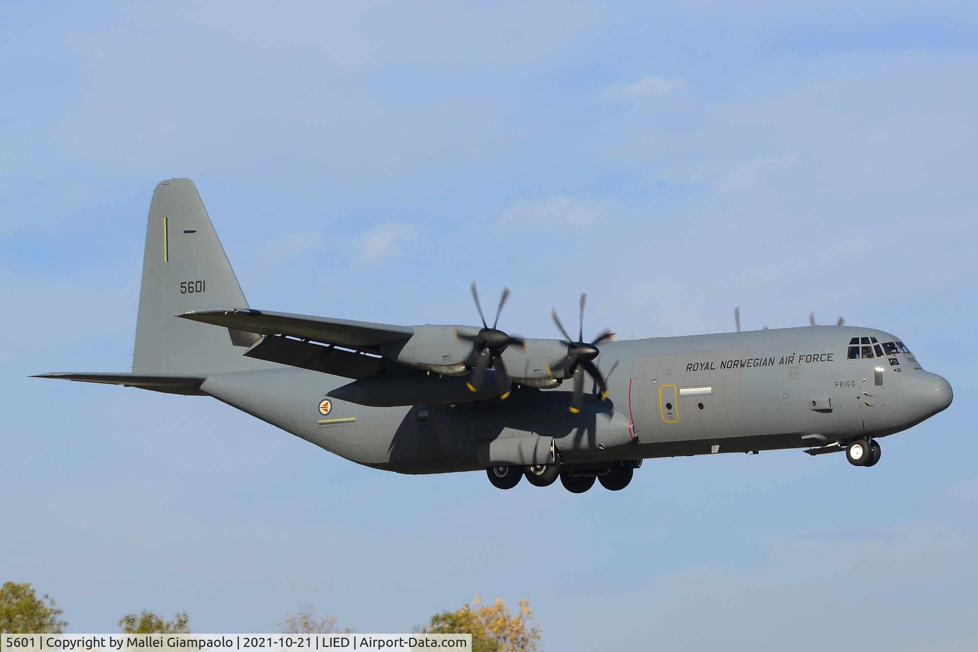 5601, 2008 Lockheed Martin C-130J-30 Super Hercules C/N 382-5601, C-130J-30 Super Hercules 5601