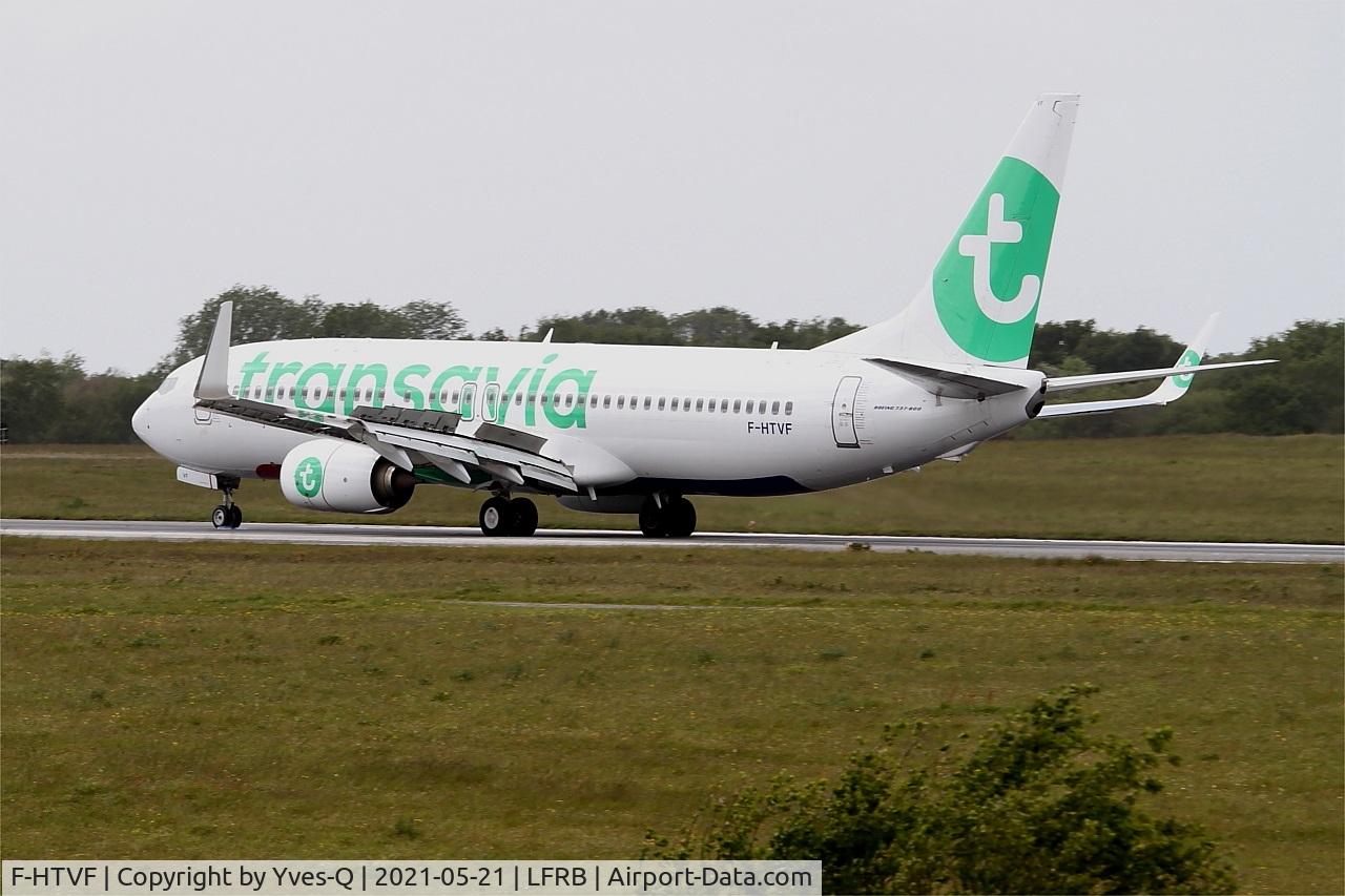 F-HTVF, 2017 Boeing 737-8K2 C/N 62160, Boeing 737-8K2, Reverse thrust landing rwy 25L, Brest-Bretagne Airport (LFRB-BES)