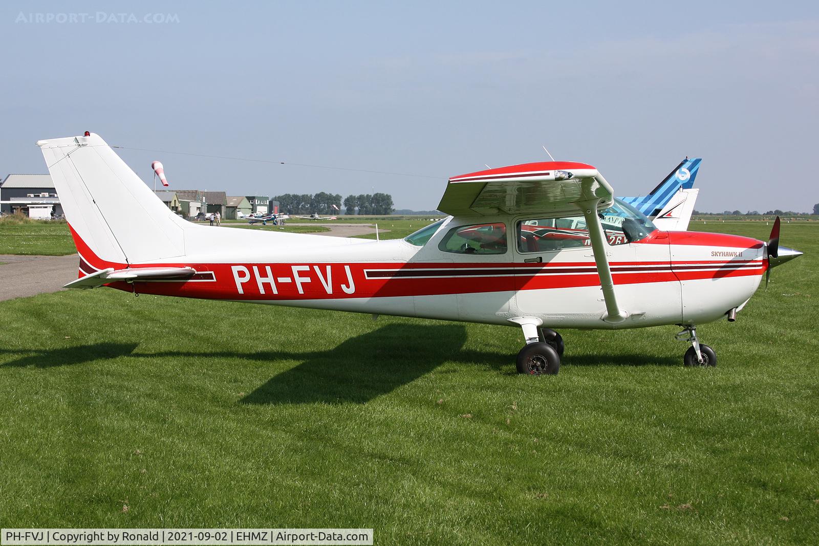 PH-FVJ, Reims F172P Skyhawk C/N F17202143, at ehmz