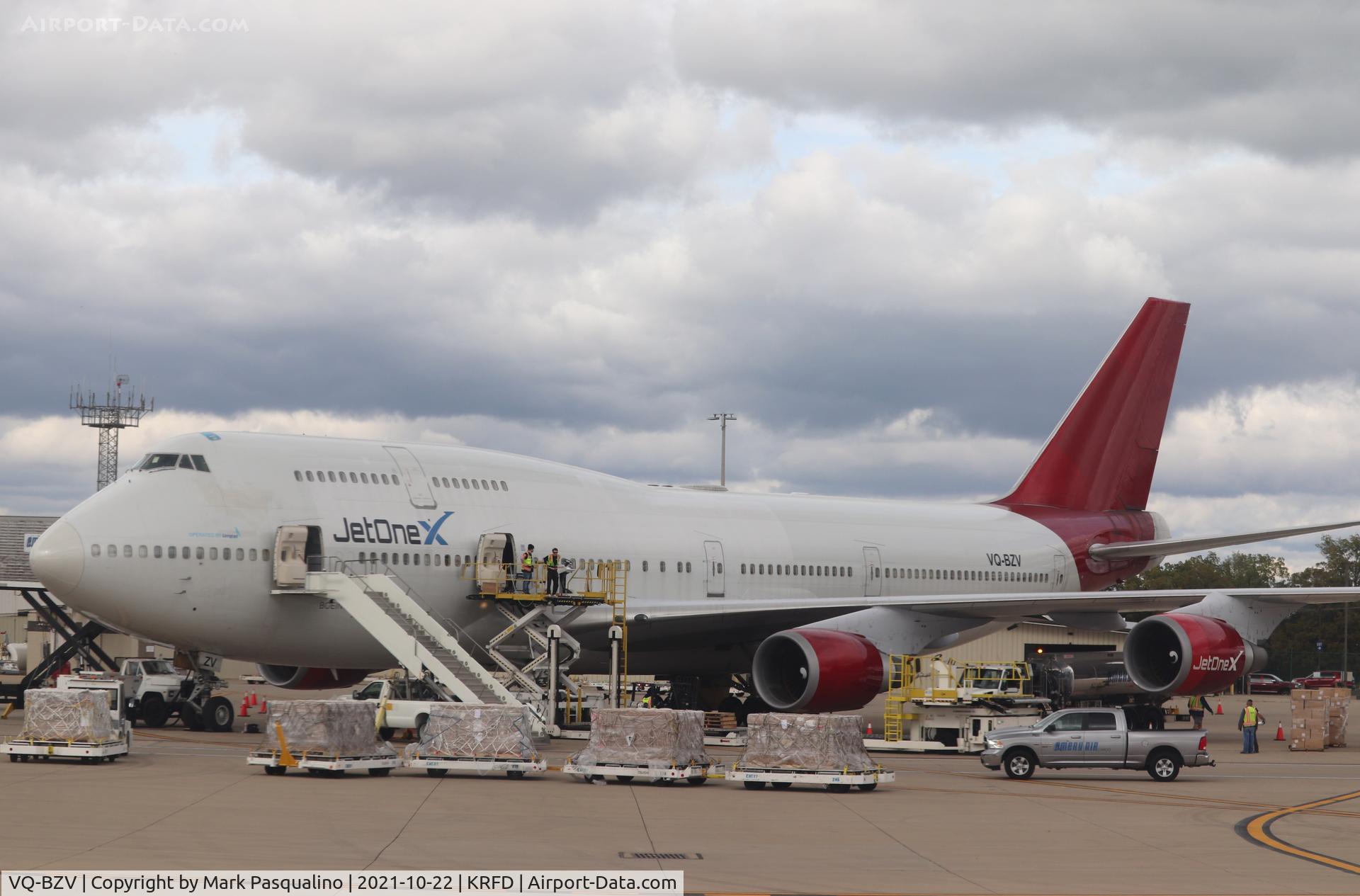 VQ-BZV, 1998 Boeing 747-41R C/N 29406, Boeing 747-41r