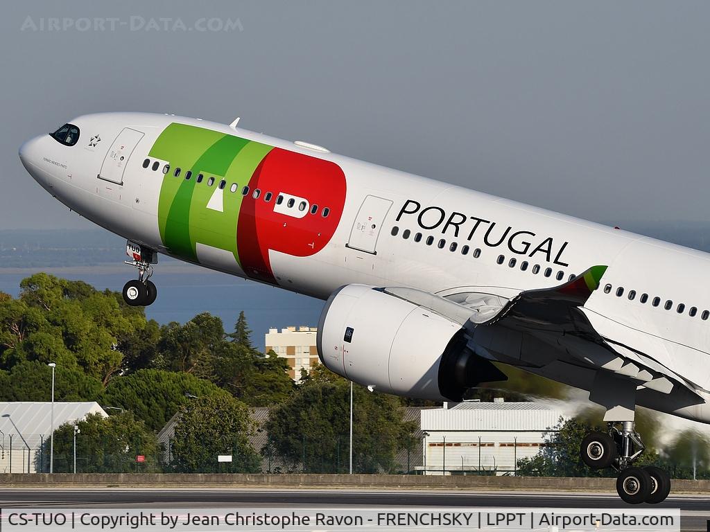 CS-TUO, 2019 Airbus A330-941 C/N 1922, 