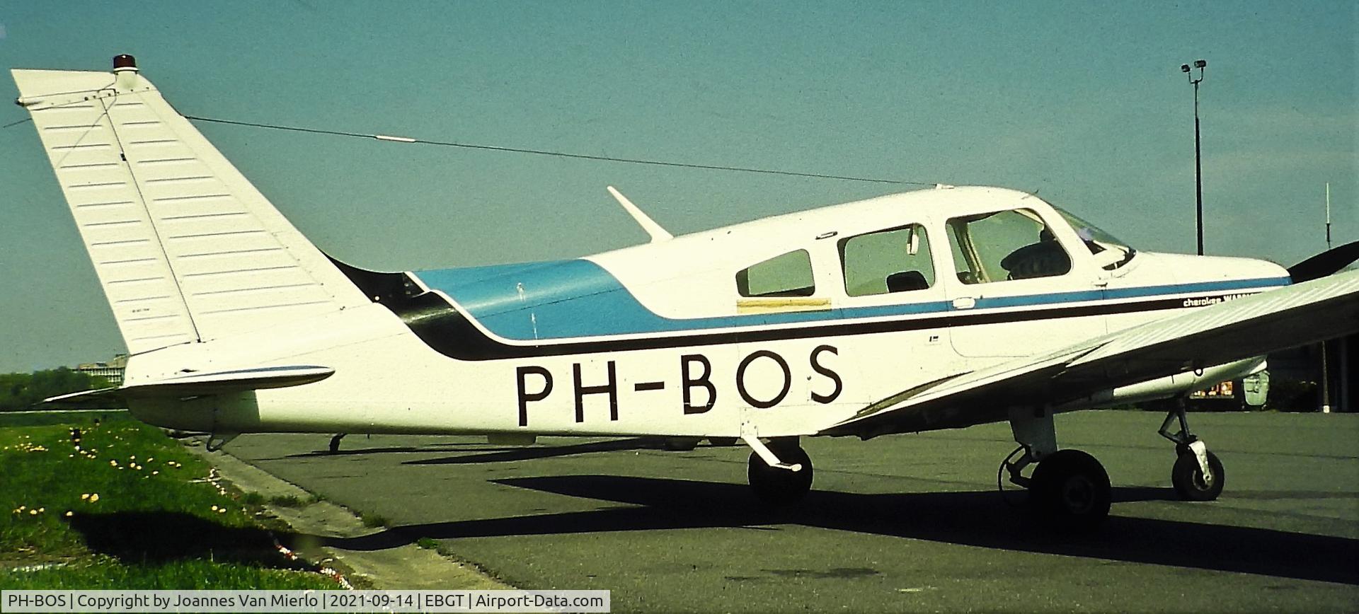 PH-BOS, 1976 Piper PA-28-151 C/N 28-7615375, Slide scan