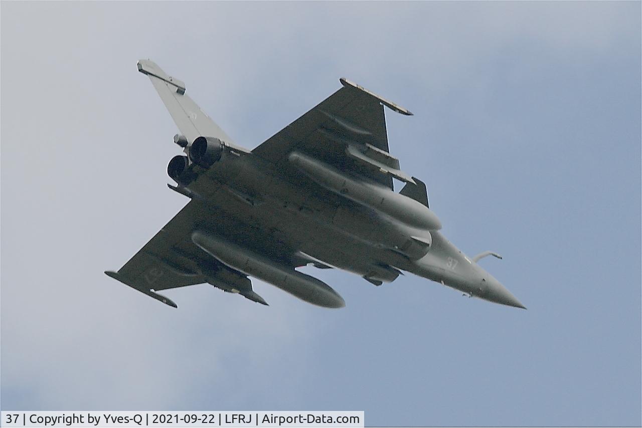 37, 2012 Dassault Rafale M C/N 37, Dassault Rafale M, Take off rwy 27, Landivisiau naval air base (LFRJ)