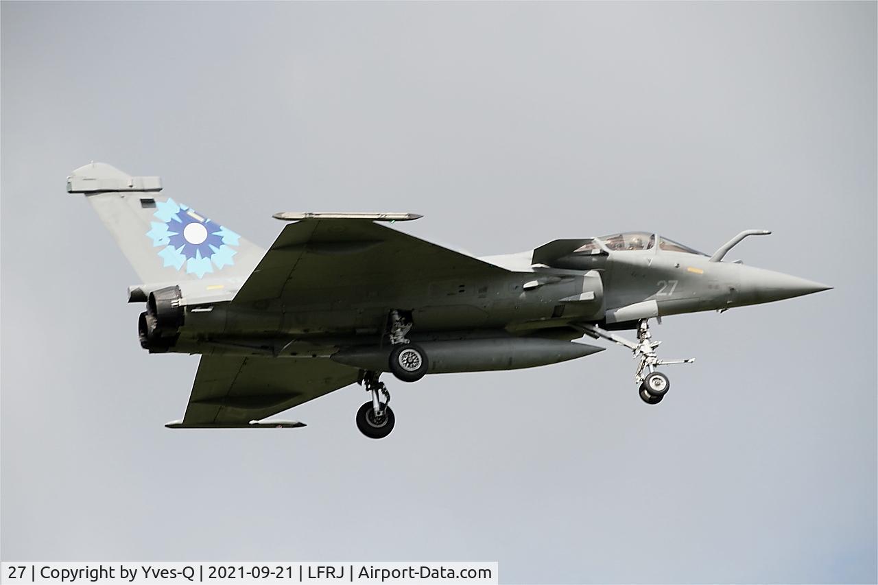 27, 2011 Dassault Rafale M C/N 27, Dassault Rafale M, On final rwy 07, Landivisiau naval air base (LFRJ)