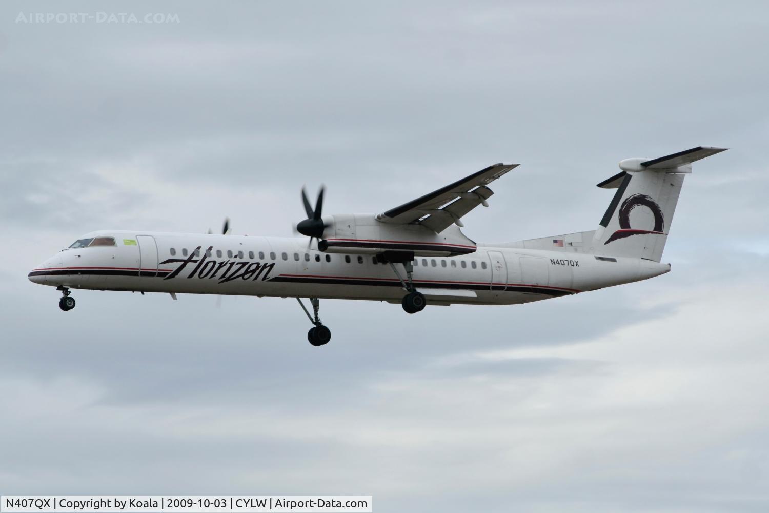 N407QX, 2001 Bombardier DHC-8-402 Dash 8 C/N 4049, Flying for Horizon