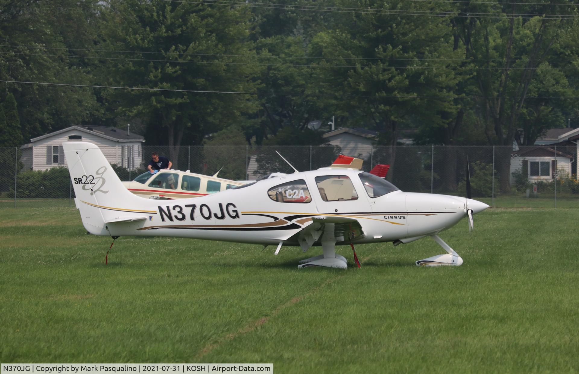 N370JG, 2004 Cirrus SR22 C/N 1123, Cirrus SR22