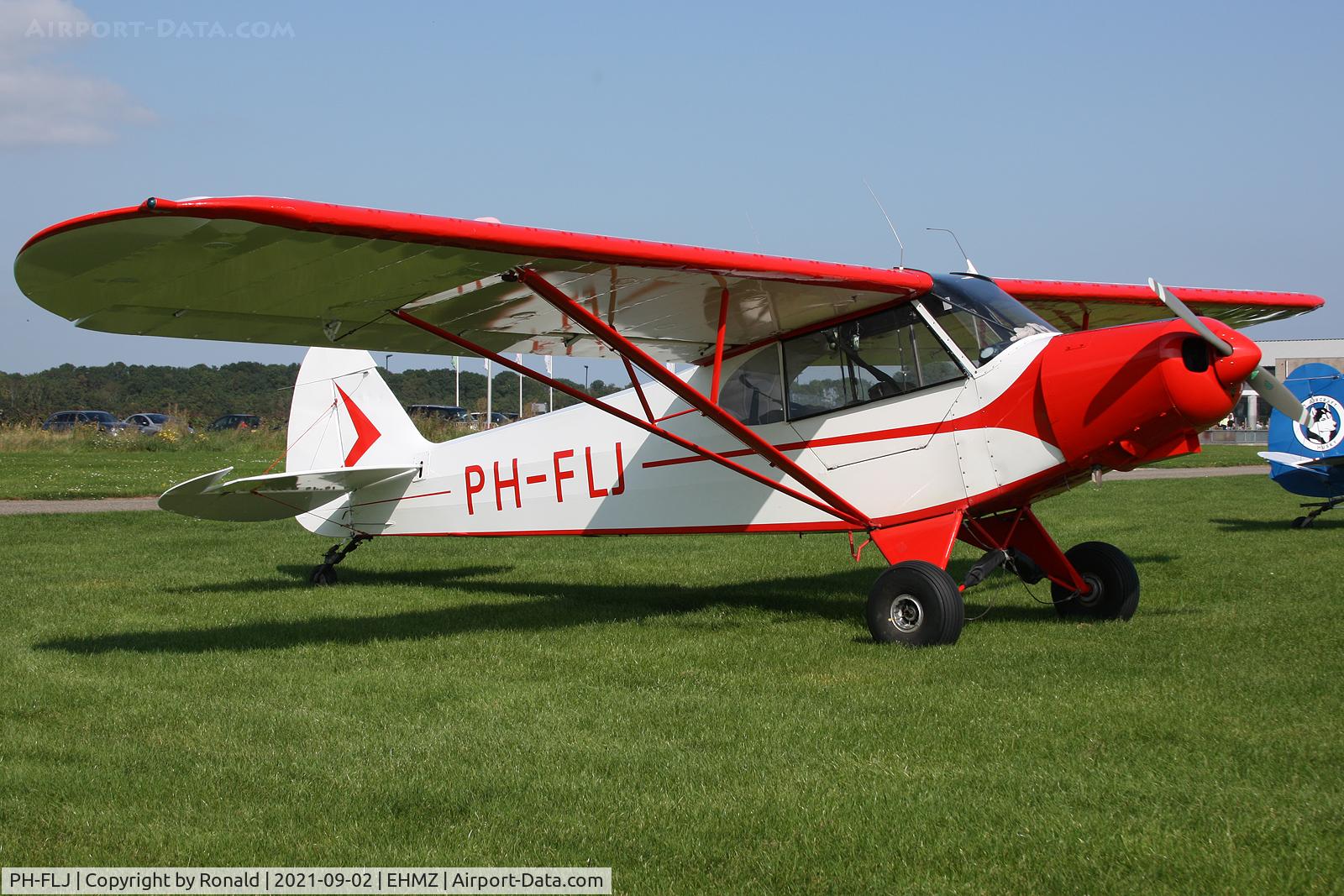 PH-FLJ, 1950 Piper PA-18-105 Super Cub C/N 18-284, at ehmz