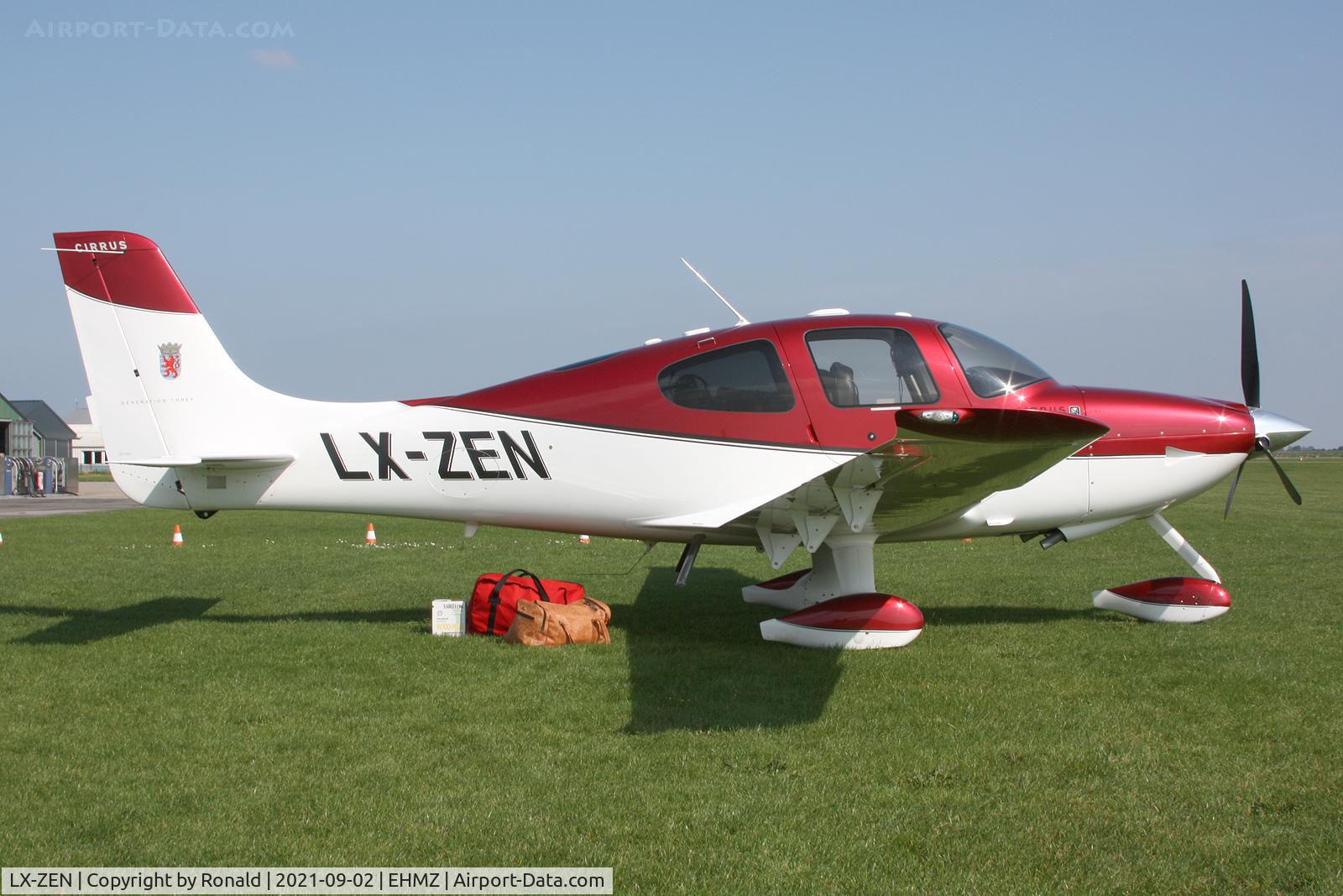 LX-ZEN, 2008 Cirrus SR22 C/N 2972, at ehmz