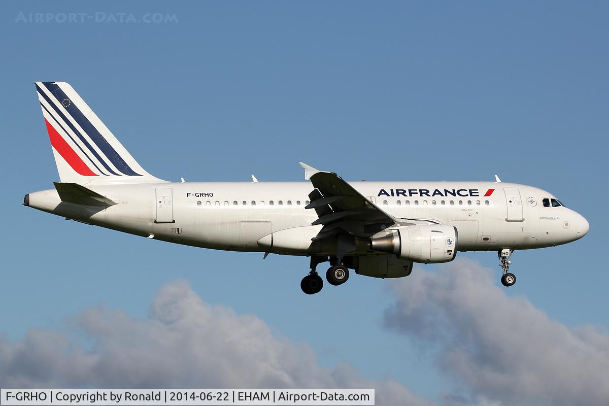 F-GRHO, 2000 Airbus A319-111 C/N 1271, at spl
