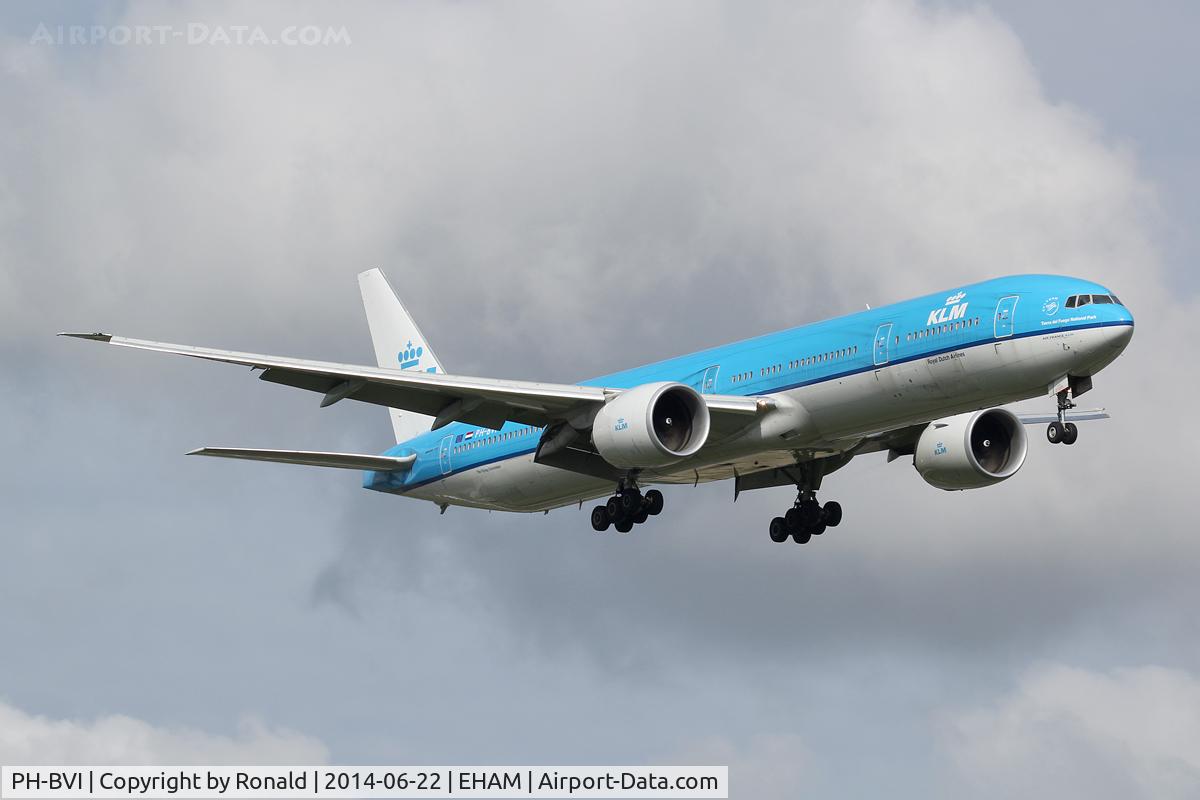 PH-BVI, 2012 Boeing 777-306/ER C/N 35947, at spl