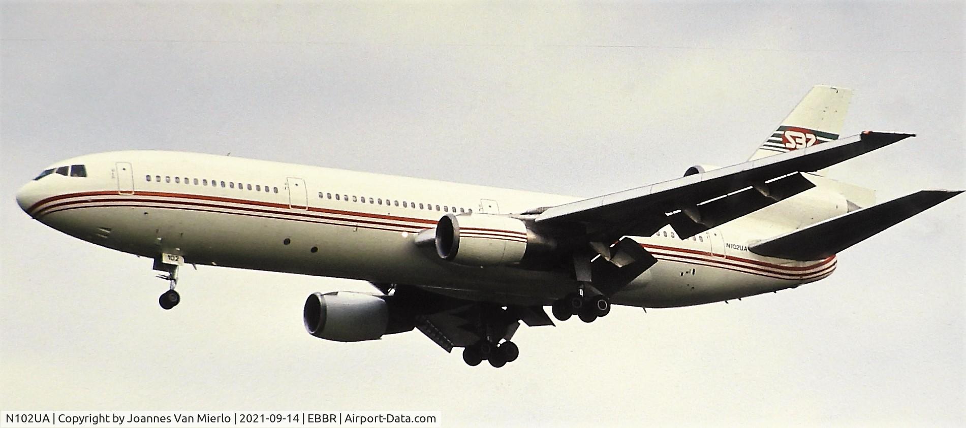 N102UA, 1972 McDonnell Douglas DC-10-10 C/N 46905, Slide scan