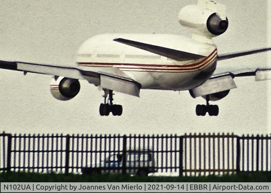 N102UA, 1972 McDonnell Douglas DC-10-10 C/N 46905, Slide scan