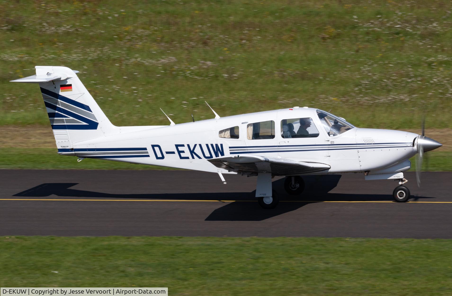 D-EKUW, 1981 Piper PA-28RT-201T Turbo Arrow IV C/N 28R-8131167, 1981 Piper PA-28RT-201T Turbo