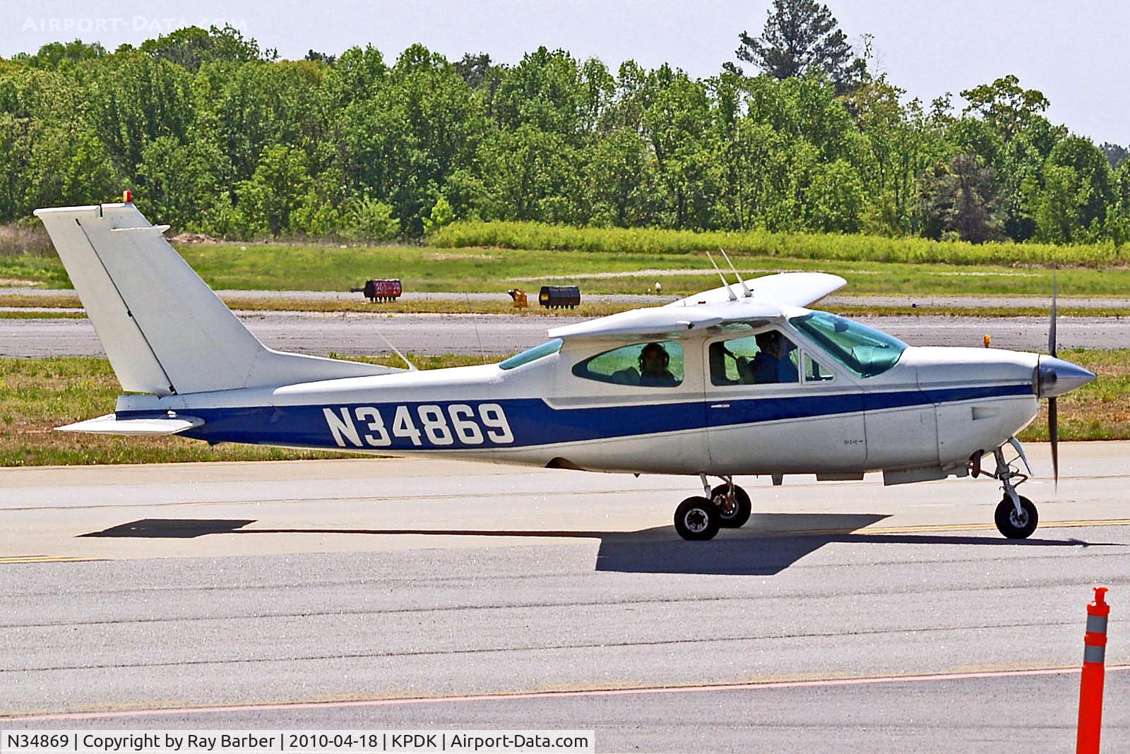 N34869, 1976 Cessna 177RG Cardinal C/N 177RG1016, N34869   Cessna 177RG Cardinal RG [177RG-1016] Atlanta-Dekalb-Peachtree~N 18/04/2010