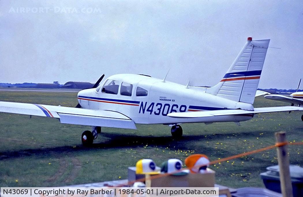N43069, 1983 Piper PA-28-161 Warrior II C/N 28-8316075, N43069   Piper PA-28-161 Warrior II [28-8316075] (Place & Date unknown)~G @ 1984
