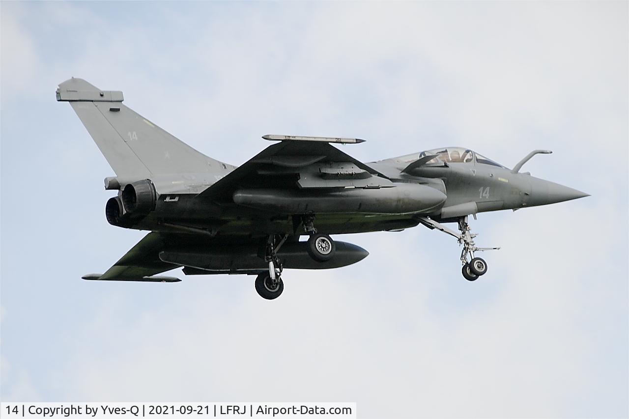 14, Dassault Rafale M C/N 14, Dassault Rafale M, On final rwy 07, Landivisiau naval air base (LFRJ)