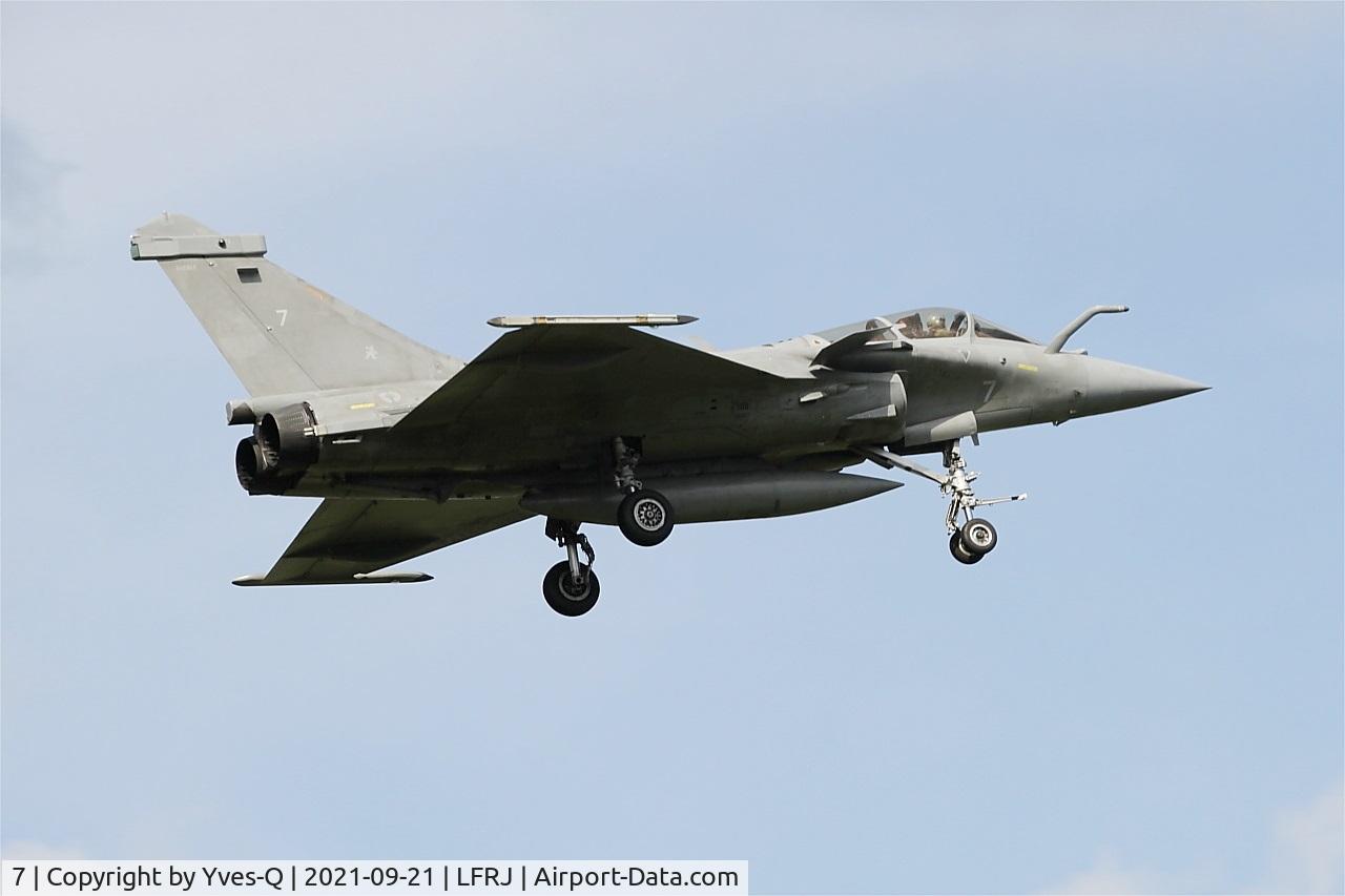 7, Dassault Rafale M C/N 7, Dassault Rafale M, On final rwy 07, Landivisiau naval air base (LFRJ)
