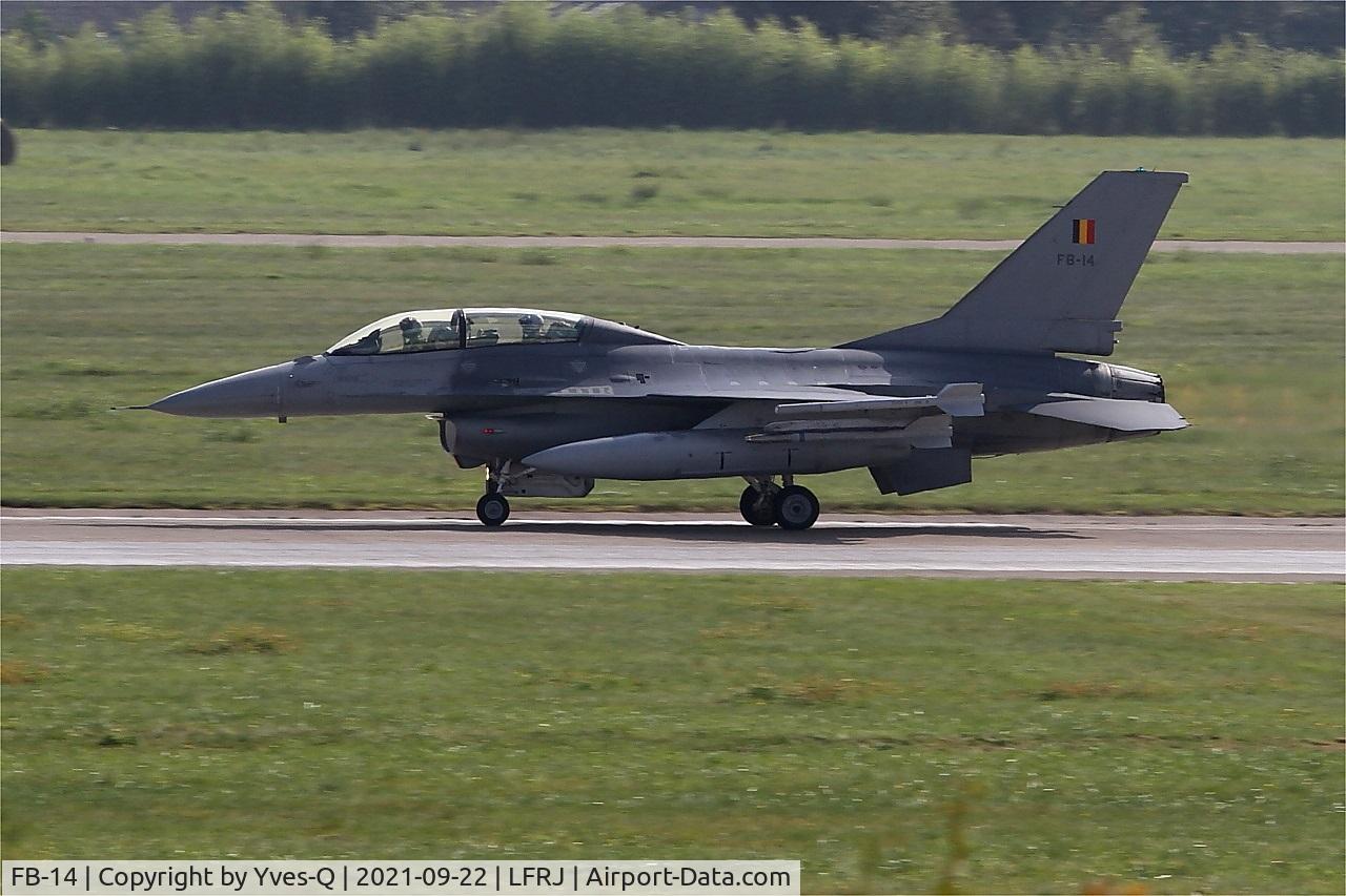 FB-14, 1983 SABCA F-16B Fighting Falcon C/N 6J-14, SABCA F-16B Fighting Falcon, Take off run rwy 07, Landivisiau naval air base (LFRJ)