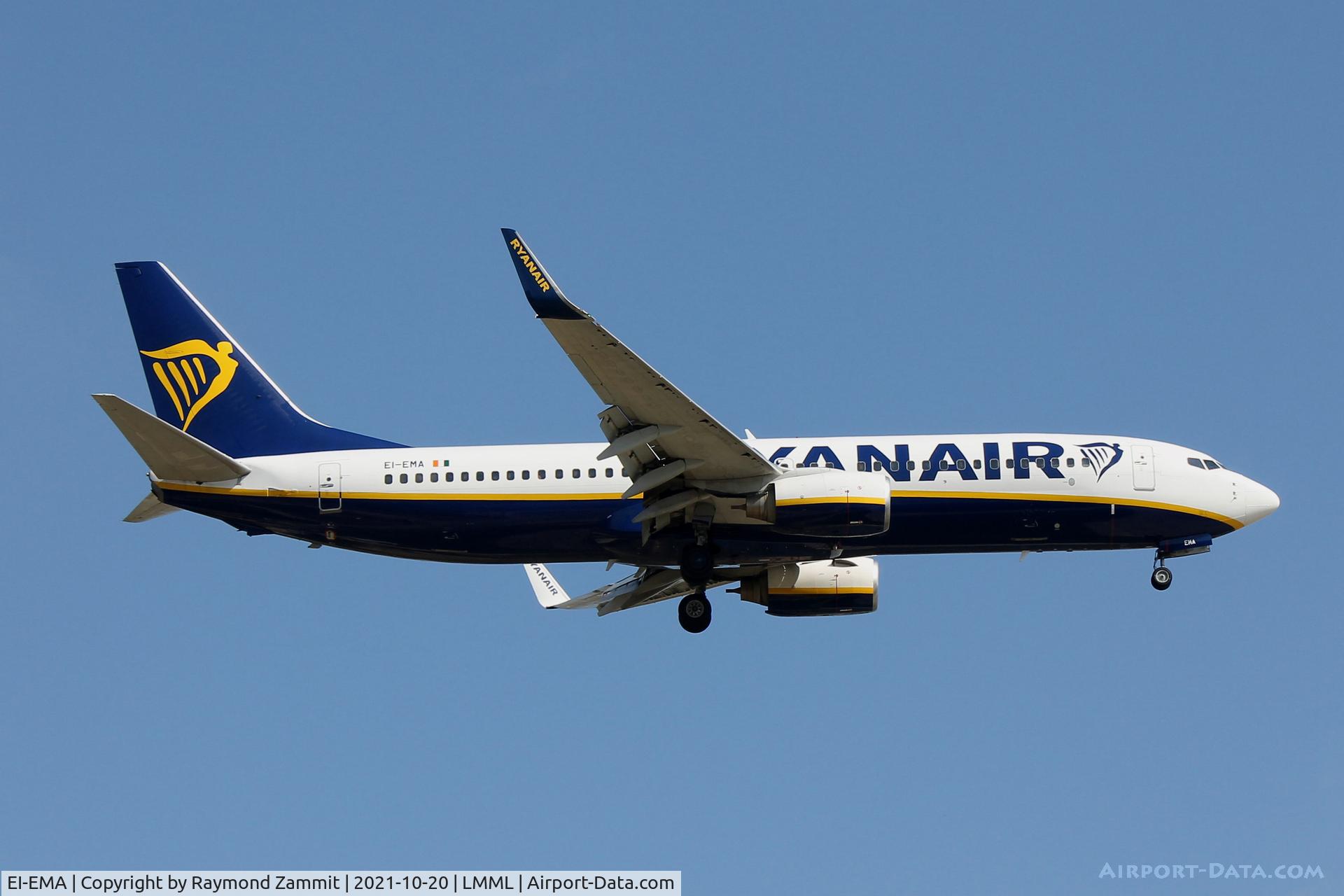 EI-EMA, 2010 Boeing 737-8AS C/N 35032, B737-800 EI-EMA Ryanair