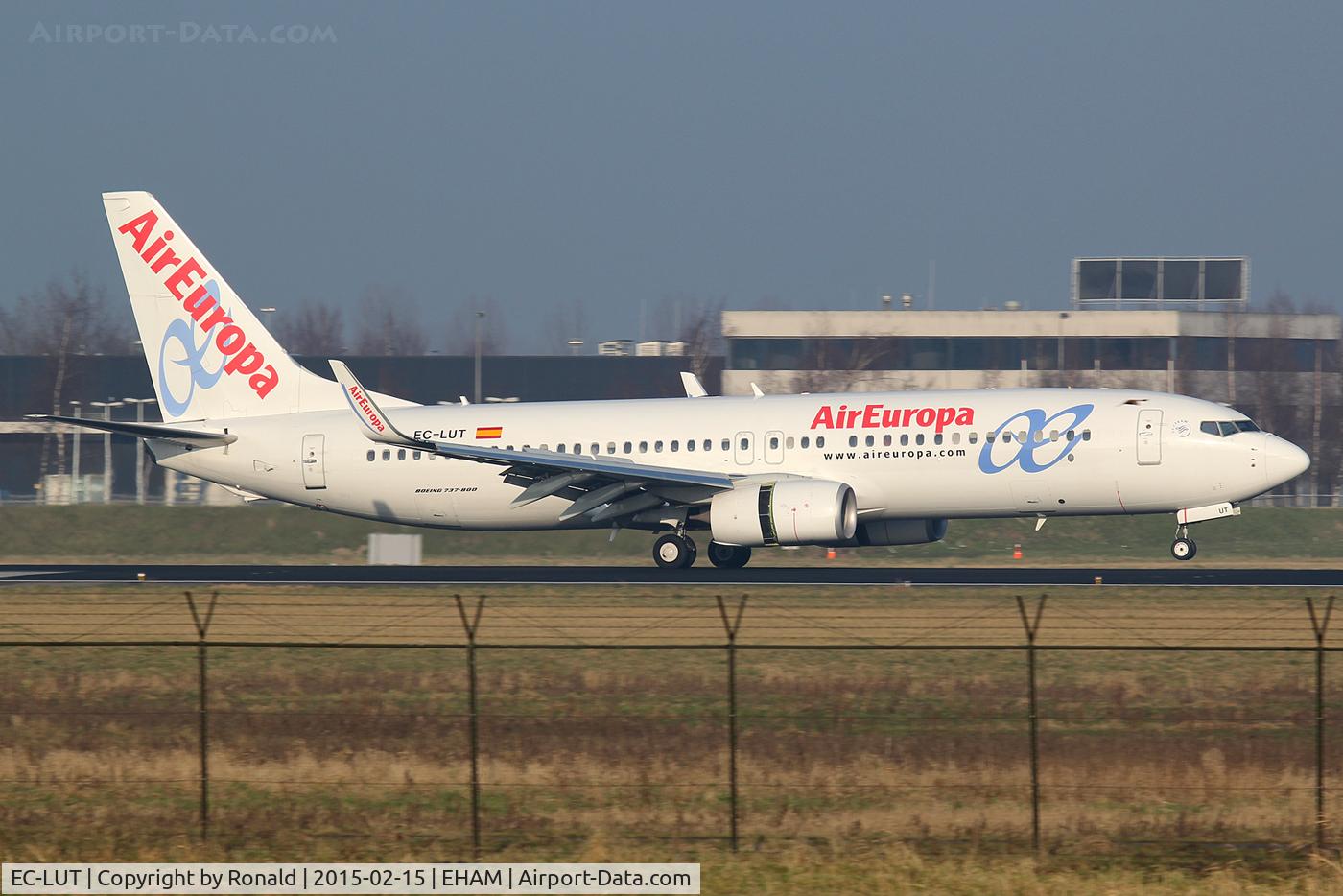 EC-LUT, 2013 Boeing 737-85P C/N 36592, at spl