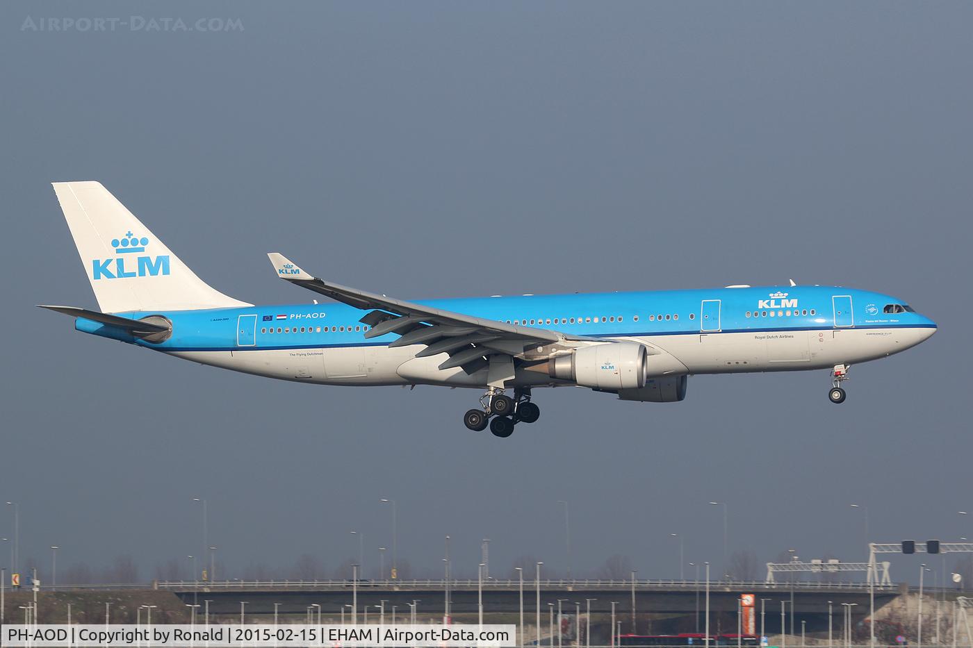 PH-AOD, 2006 Airbus A330-203 C/N 738, at spl