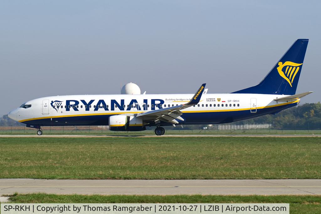 SP-RKH, 2016 Boeing 737-8AS C/N 44746, Ryanair Sun Boeing 737-800 