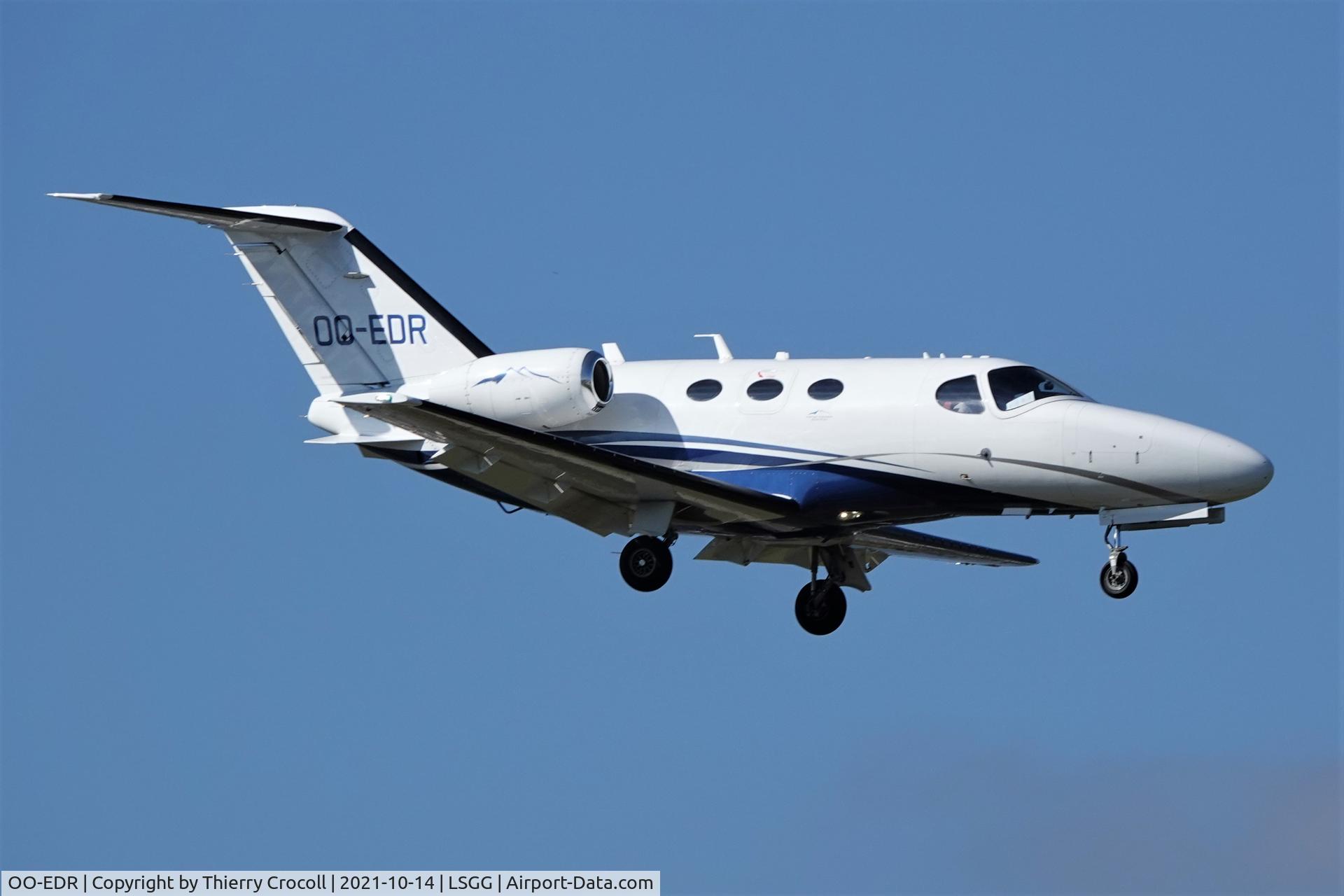 OO-EDR, 2013 Cessna 510 Citation Mustang Citation Mustang C/N 510-0432, About to land at Geneva, Switzerland in October 2021