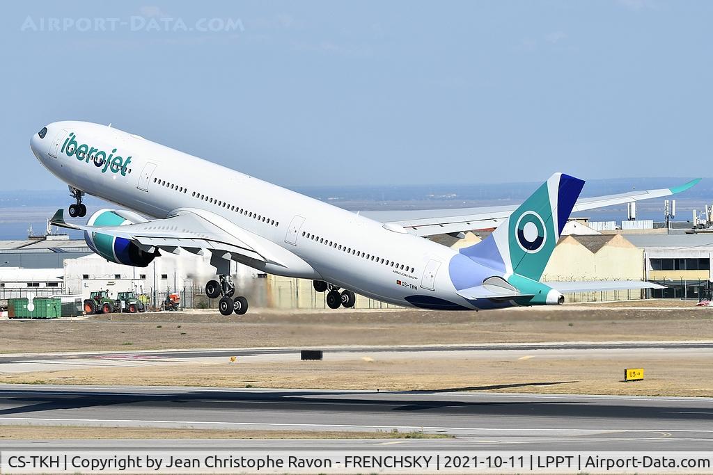 CS-TKH, 2020 Airbus A330-941 C/N 1963, Iberojet