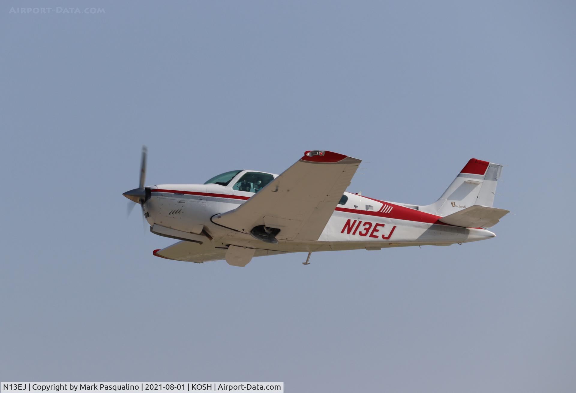 N13EJ, 1987 Beech F33A Bonanza C/N CE-1130, Beech F33A