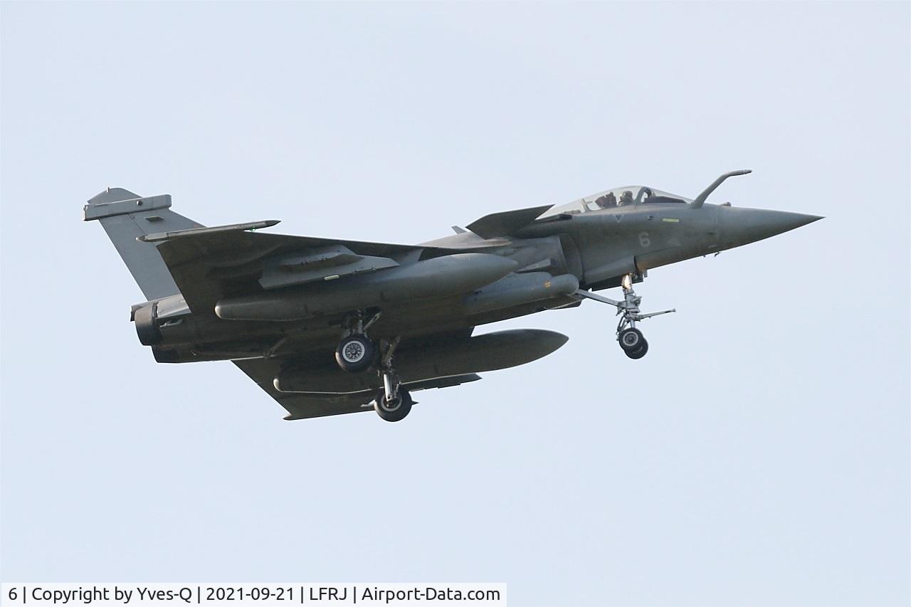 6, Dassault Rafale M C/N 6, Dassault Rafale M, Short approach rwy 07, Landiviau naval air base (LFRJ)