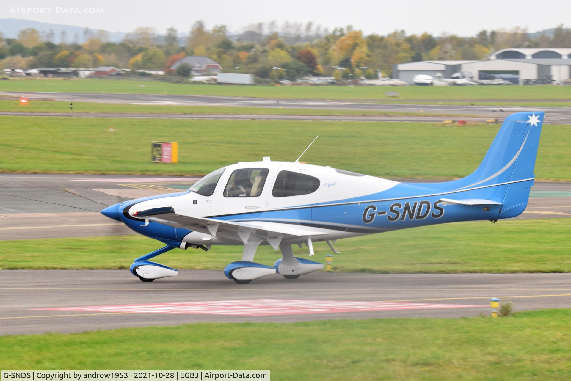 G-SNDS, 2019 Cirrus SR20 C/N 2528, G-SNDS at Gloucestershire Airport.