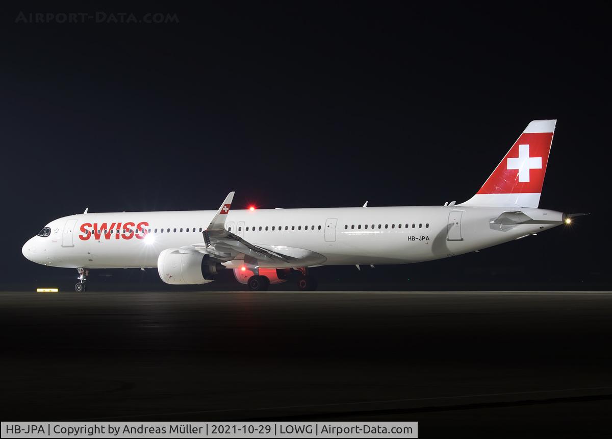 HB-JPA, 2020 Airbus A321-271NX C/N 9417, First landing of an Airbus A321-271NX in Graz.