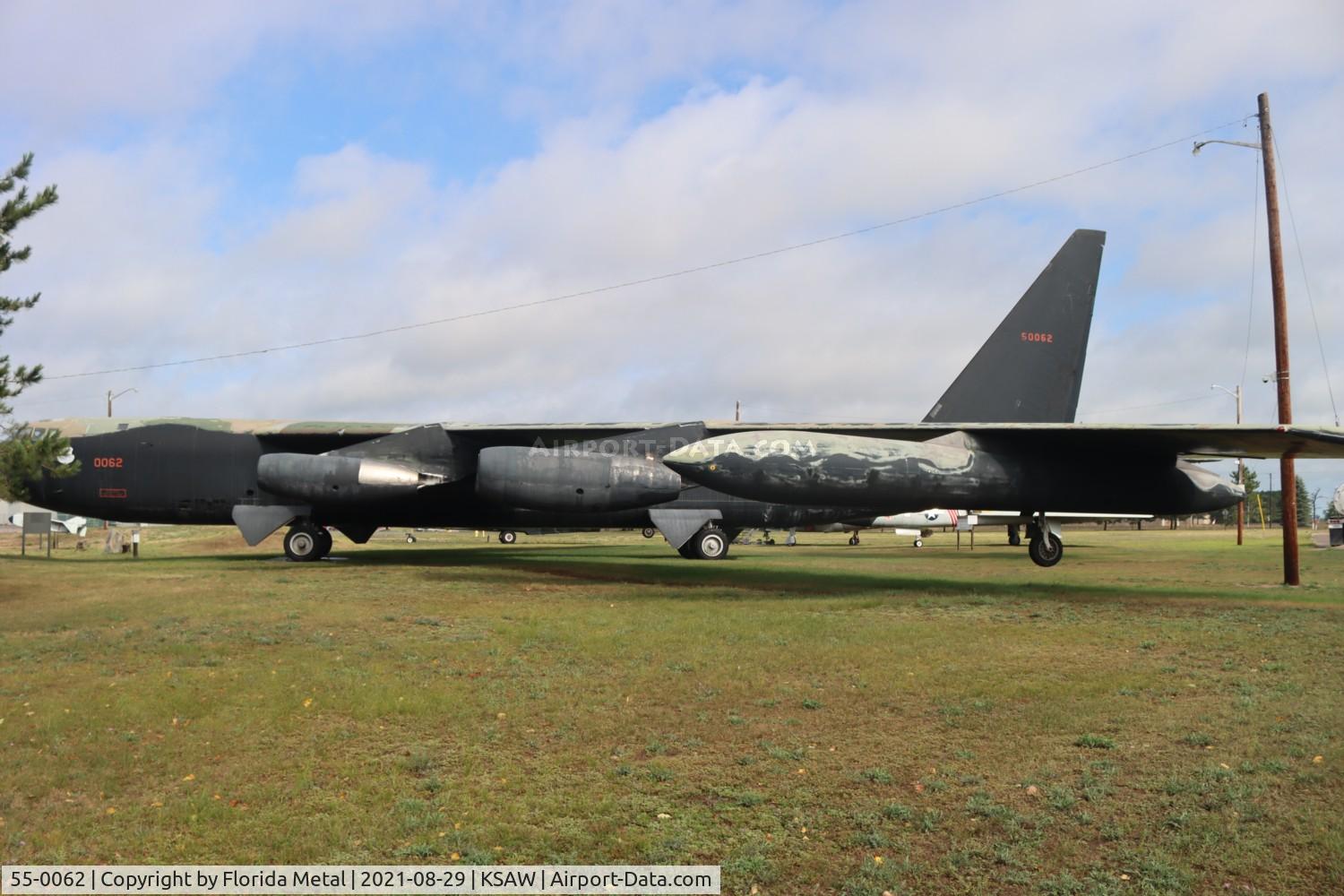 55-0062, 1955 Boeing B-52D-15-BW Stratofortress C/N 464014, B-52 gate guard 2021